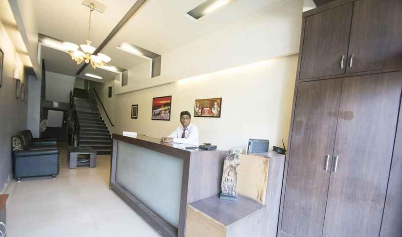 Hotel Royal Palace Aurangabad  Eksteriør bilde