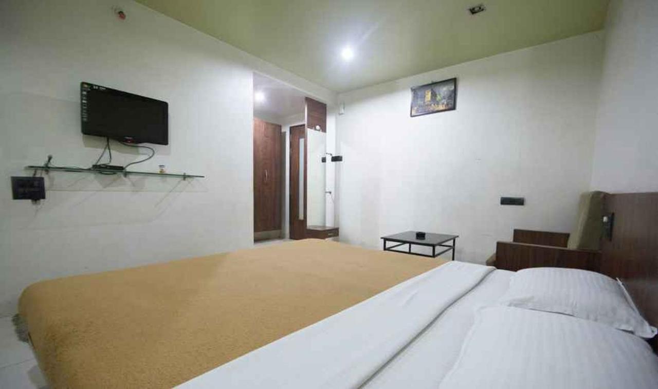 Hotel Royal Palace Aurangabad  Eksteriør bilde